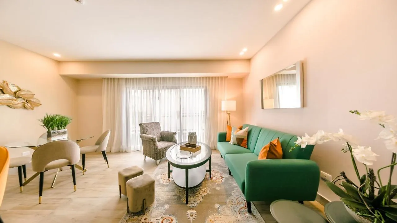 Fully Serviced Apartment At Regatta Living II - 6C Saint-Domingue